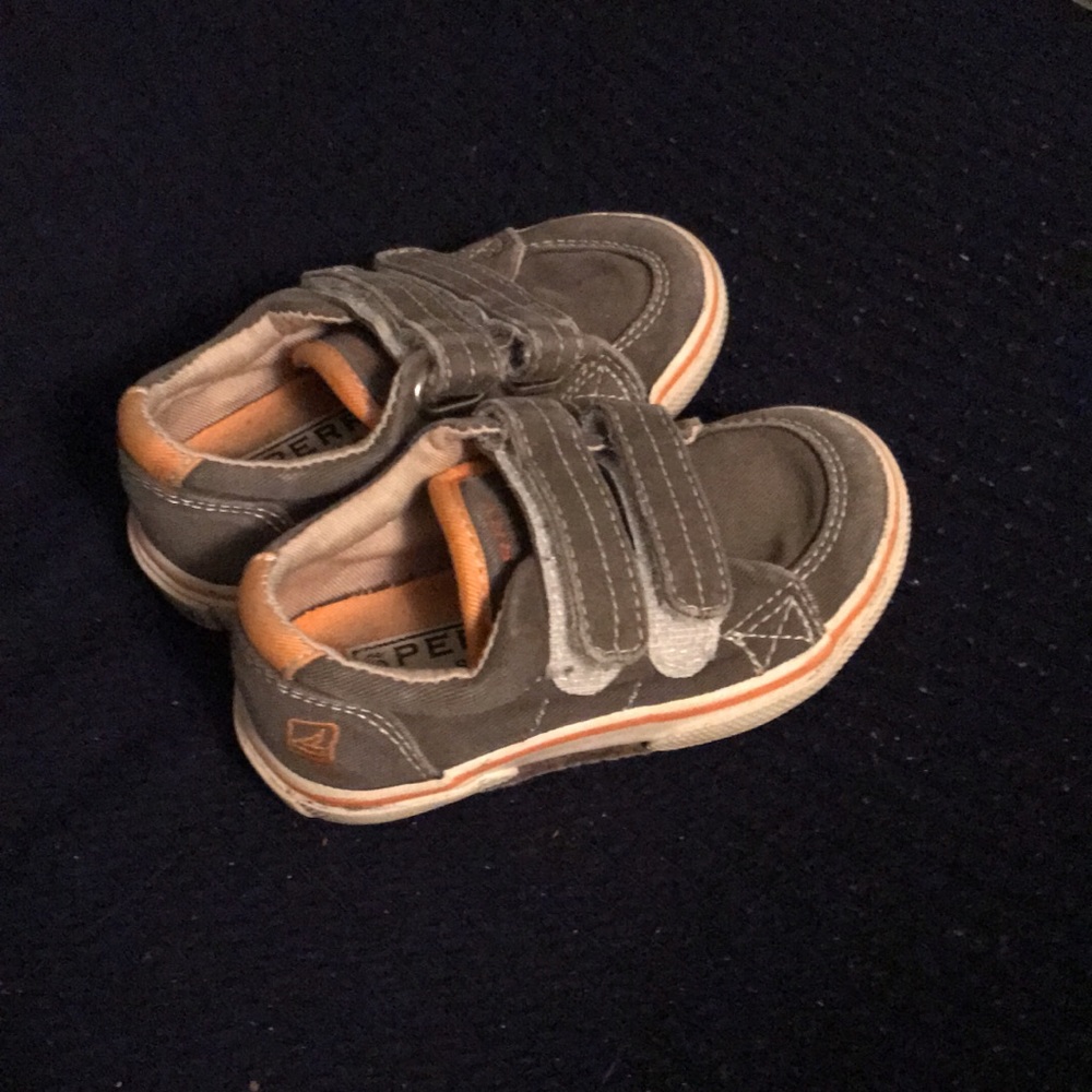 Baby sperry tennis shoes